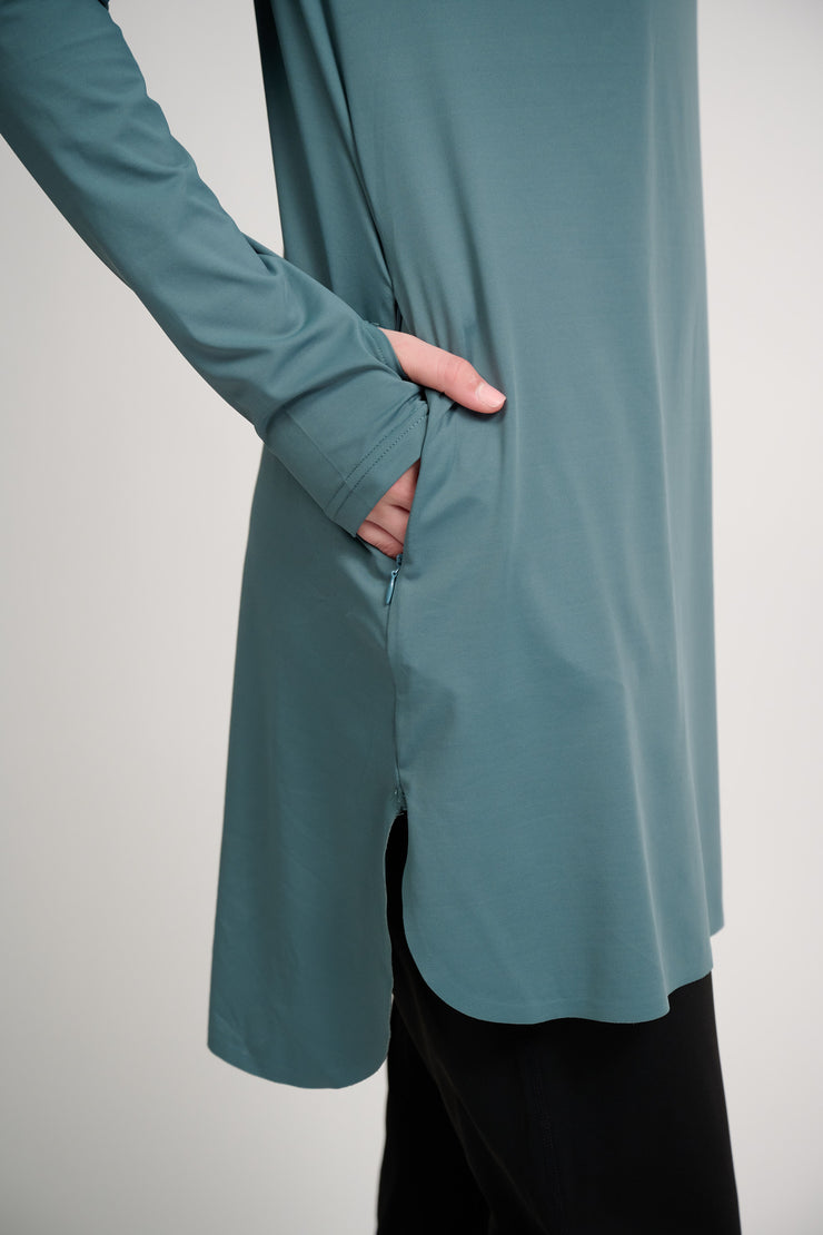 hijabi sports top with pockets